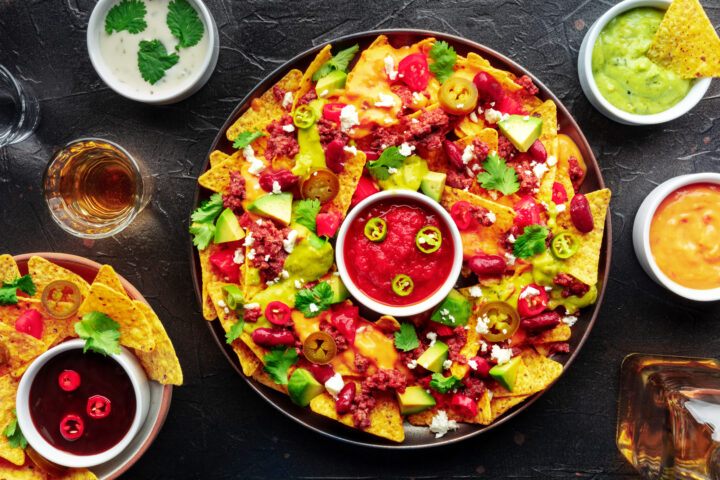 Nachos mit Ananas und Paprika Salsa - Rezept Bild